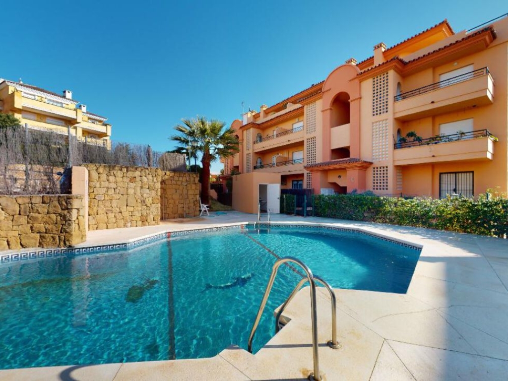 2 Bedroom 1 Bathroom Apartment in Riviera Del Sol