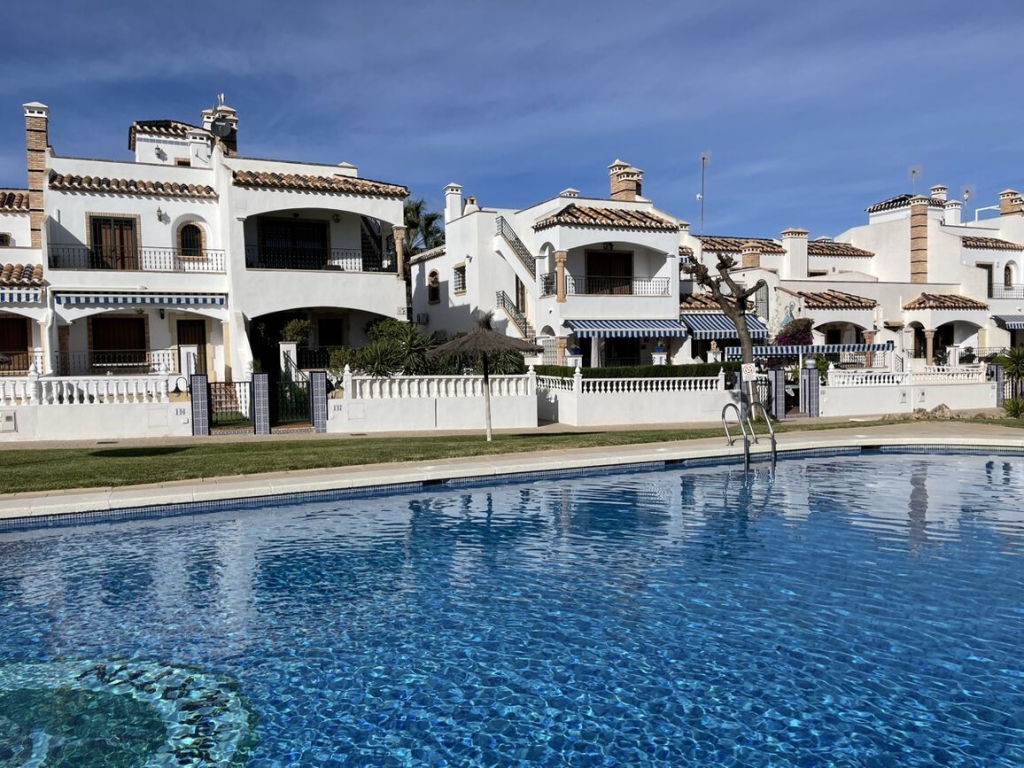 2 Bedroom 2 Bathroom Apartment in Villamartin