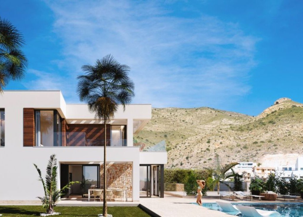 3 Bedroom 3 Bathroom Villa in Finestrat
