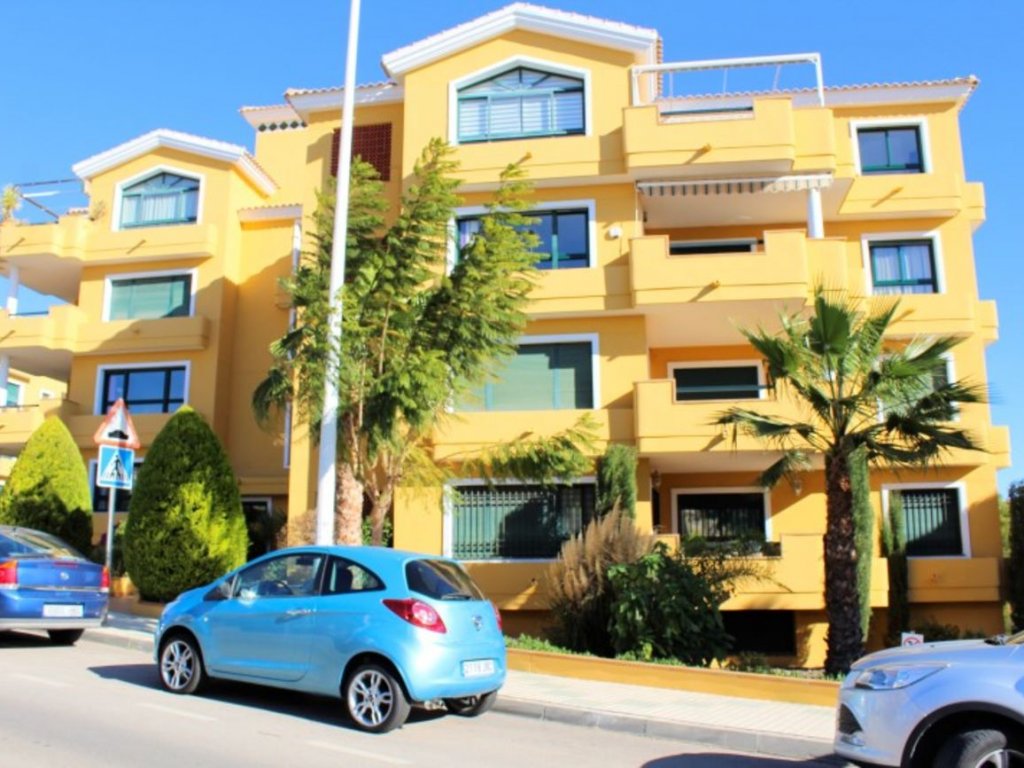 2 Bedroom 2 Bathroom Apartment in Campoamor