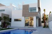 2-317/911, 3 Bedroom 3 Bathroom Villa in Guardamar Del Segura